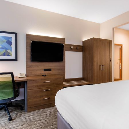 Holiday Inn Express Henderson By Ihg Bagian luar foto