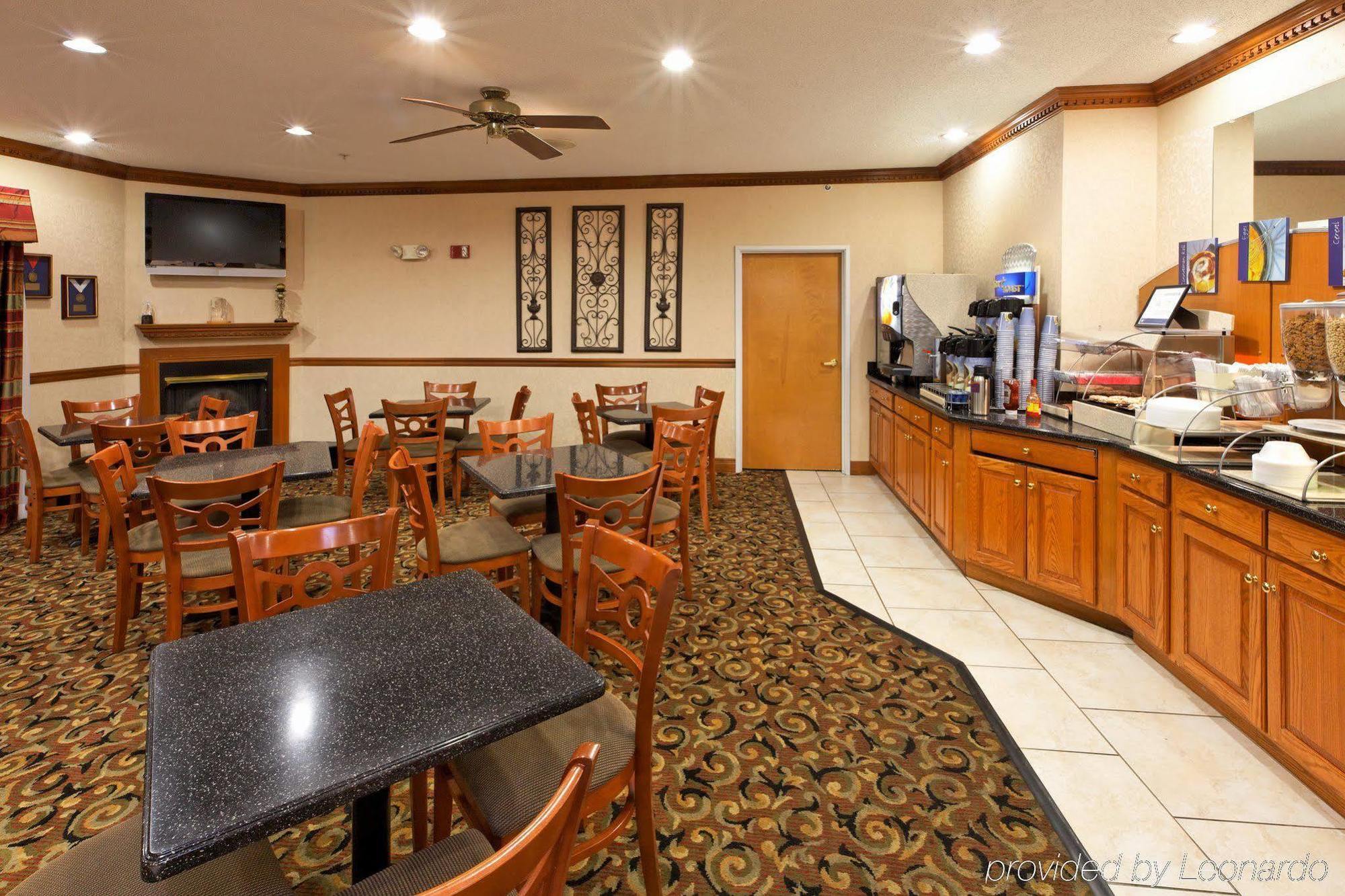 Holiday Inn Express Henderson By Ihg Restoran foto