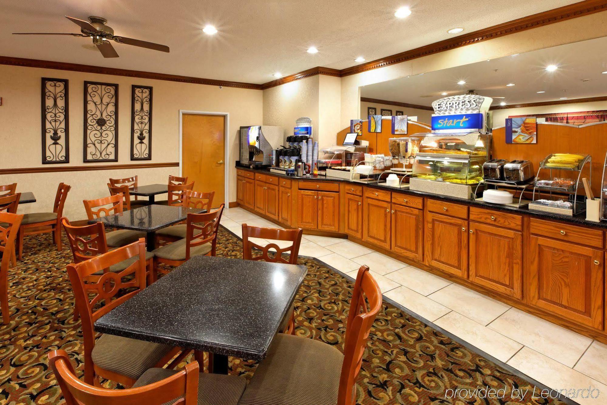 Holiday Inn Express Henderson By Ihg Bagian luar foto
